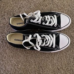Low top Converse